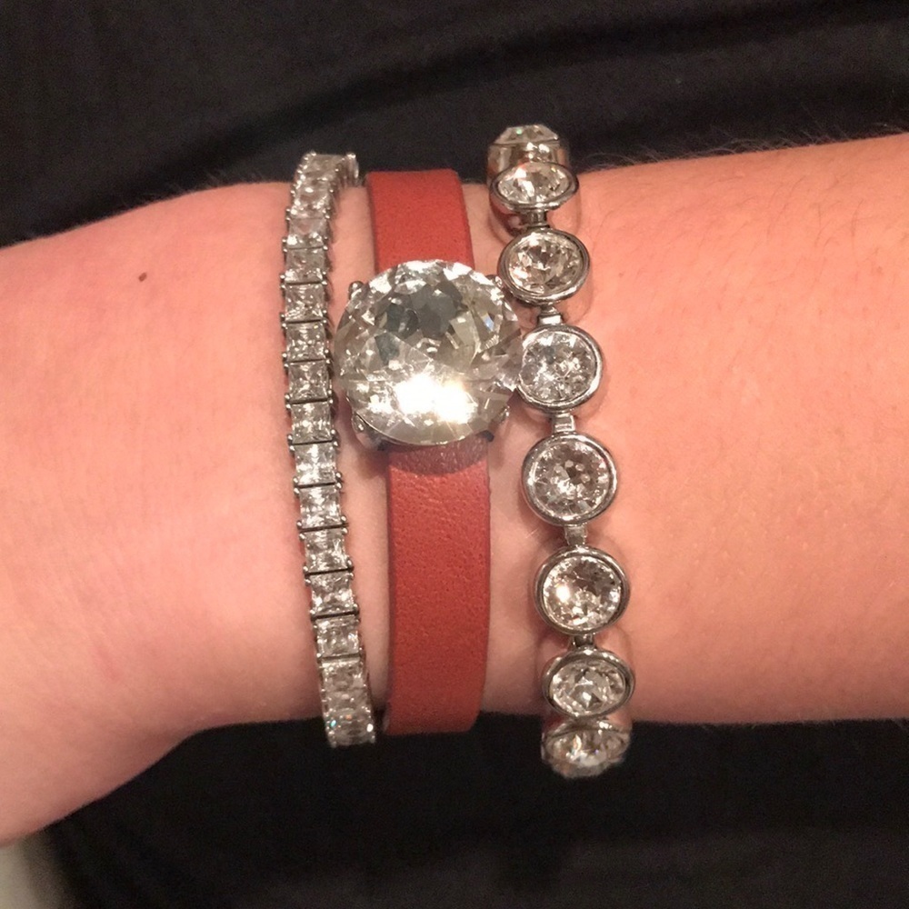 Bracelet with big bling in the center, brown wrap